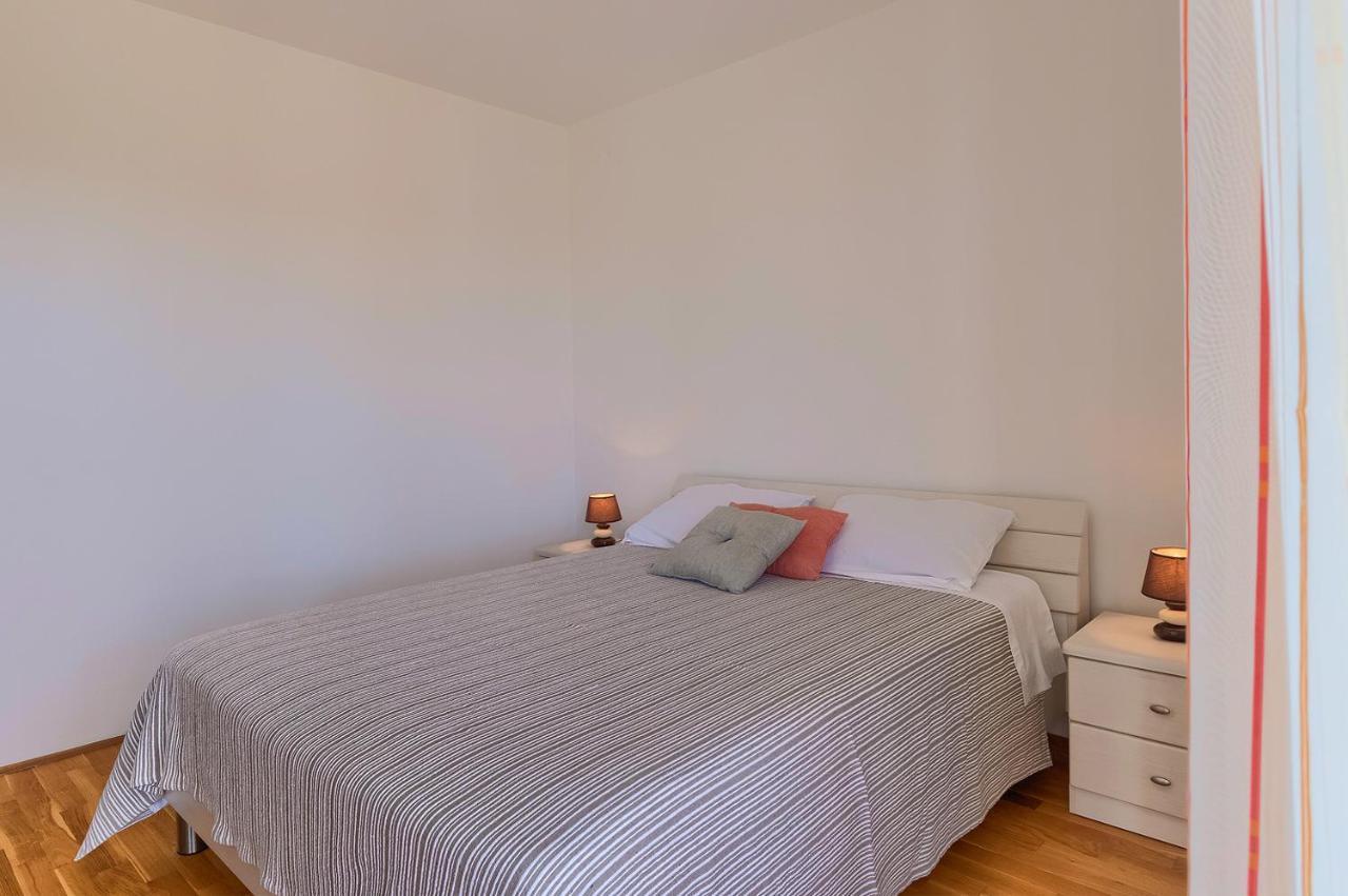 Apartments Boris 771 ฟาชานา ภายนอก รูปภาพ