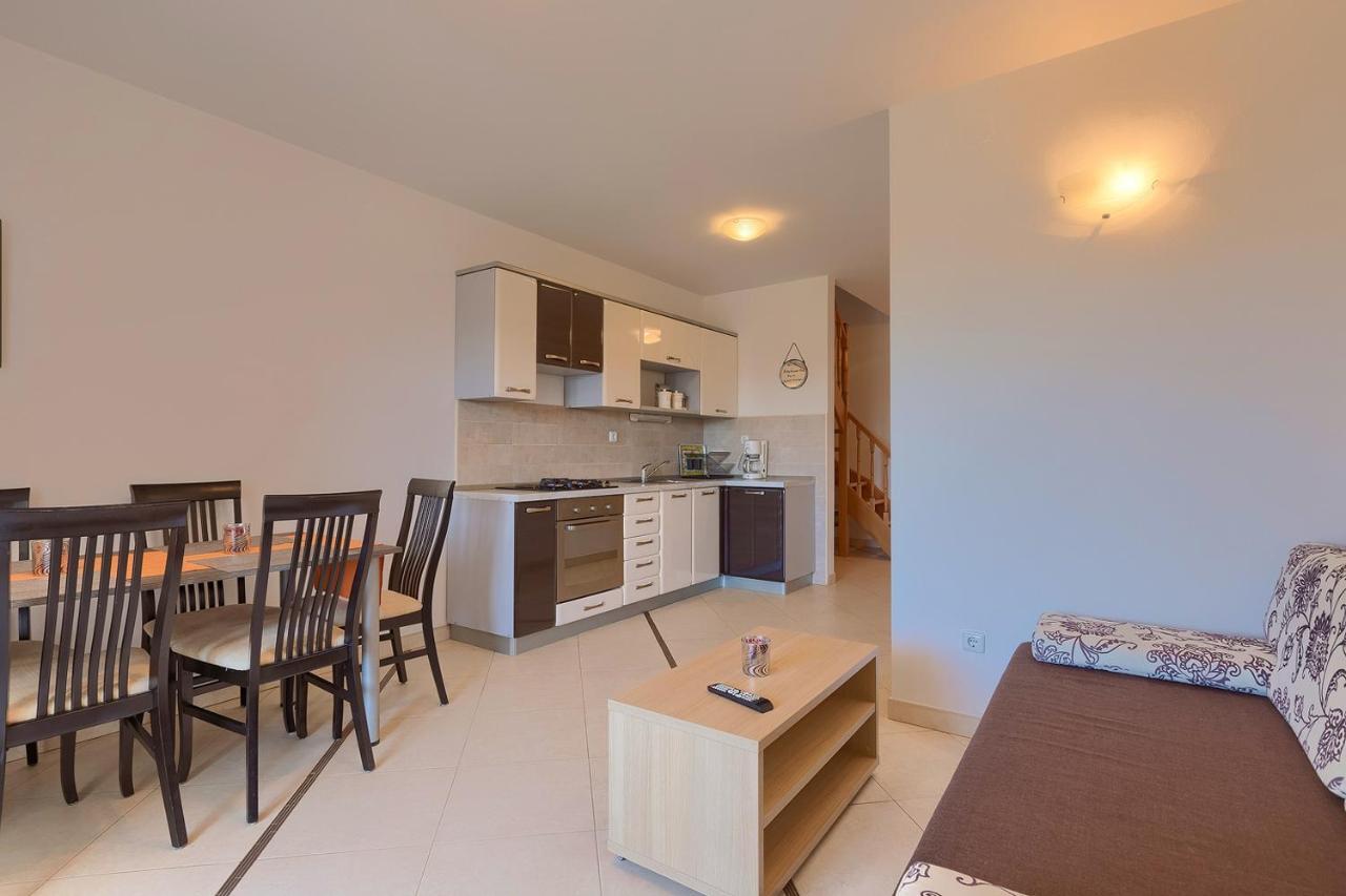 Apartments Boris 771 ฟาชานา ภายนอก รูปภาพ