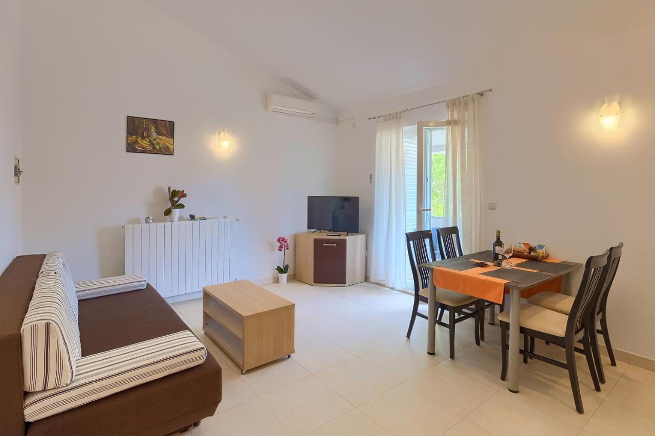 Apartments Boris 771 ฟาชานา ภายนอก รูปภาพ